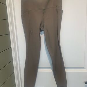 Athleta legging barely worn